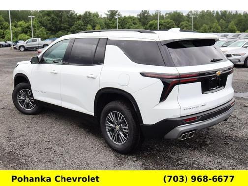 2025 Chevrolet Traverse LT