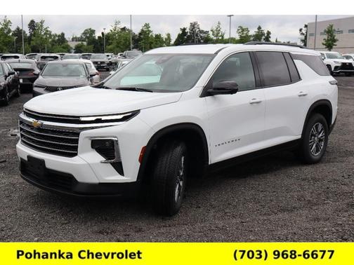 2025 Chevrolet Traverse LT
