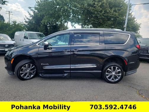 2018 Chrysler Pacifica Limited