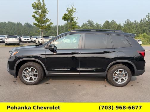 Crystal Black Pearl 2023 Honda Passport TrailSport