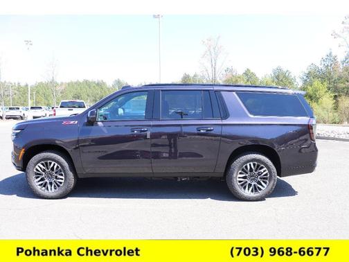 Dark Ash Metallic 2026 Chevrolet Suburban Z71