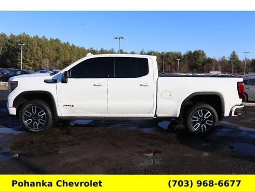 2024 GMC Sierra 1500 AT4