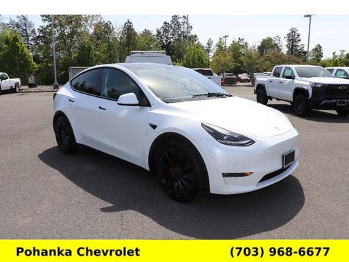 Pearl White Multi 2022 Tesla Model Y Performance