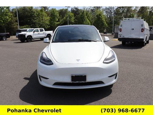 Pearl White Multi 2022 Tesla Model Y Performance