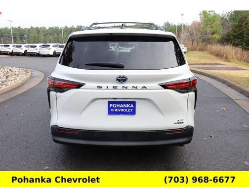 2022 Toyota Sienna XLE