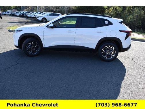 Summit White 2026 Chevrolet Trax LT