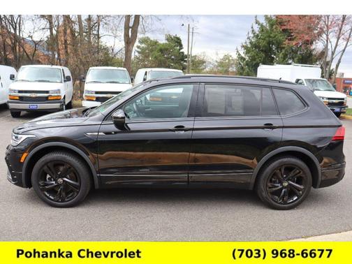 2024 Volkswagen Tiguan 2.0T SE R-Line Black