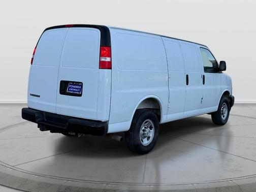 Summit White 2025 Chevrolet Express 2500 Work Van