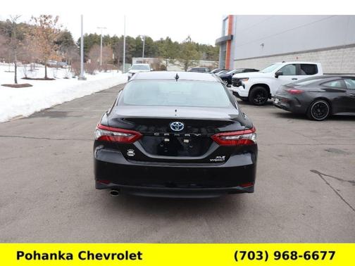 2021 Toyota Camry Hybrid XLE