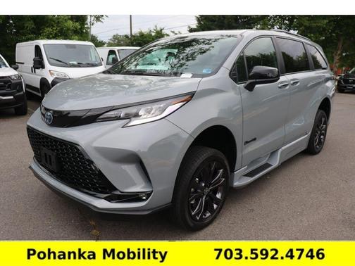 Cement 2025 Toyota Sienna XSE 7 Passenger