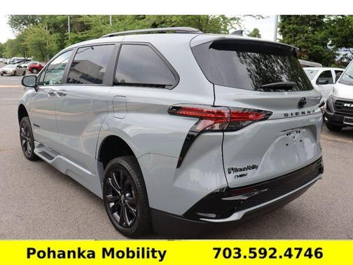 Cement 2025 Toyota Sienna XSE 7 Passenger