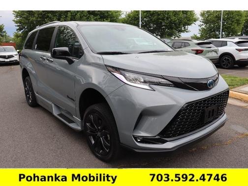 Cement 2025 Toyota Sienna XSE 7 Passenger