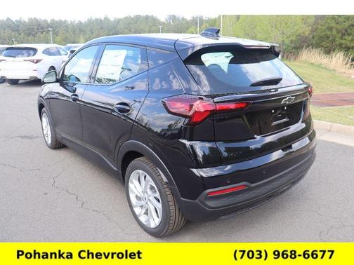 Mosaic Black Metallic 2027 Chevrolet Bolt LT