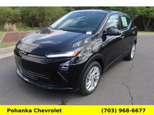 Mosaic Black Metallic 2027 Chevrolet Bolt LT
