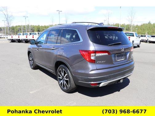 Modern Steel Metallic 2019 Honda Pilot Elite