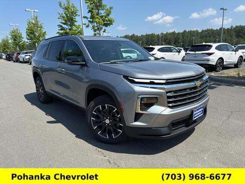 Sterling Gray Metallic 2026 Chevrolet Traverse LT