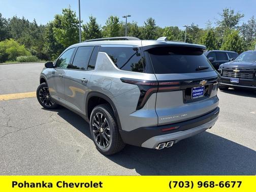 Sterling Gray Metallic 2026 Chevrolet Traverse LT
