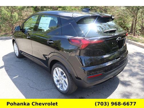 Mosaic Black Metallic 2027 Chevrolet Bolt LT