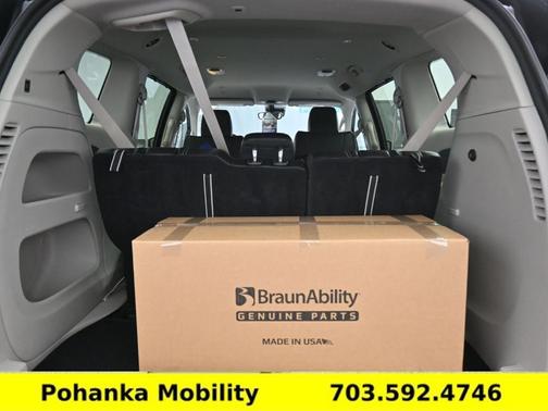 2024 Chrysler Pacifica Touring-L