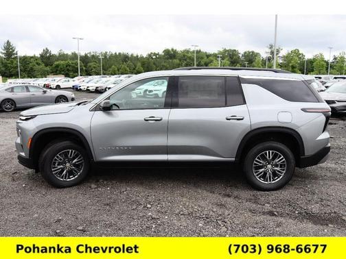 2025 Chevrolet Traverse LT