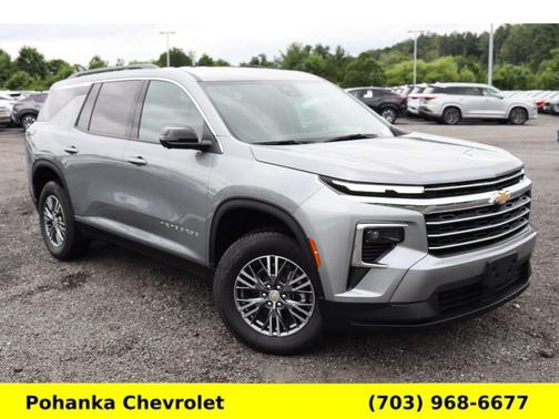 2025 Chevrolet Traverse LT