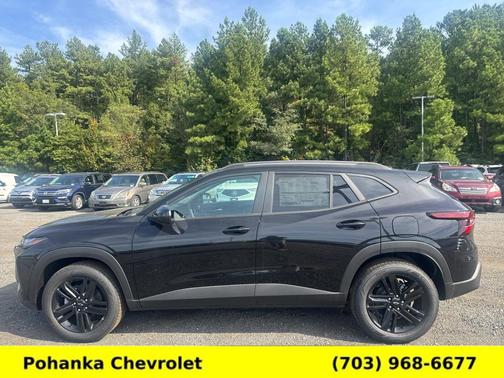Mosaic Black Metallic 2026 Chevrolet Trax ACTIV