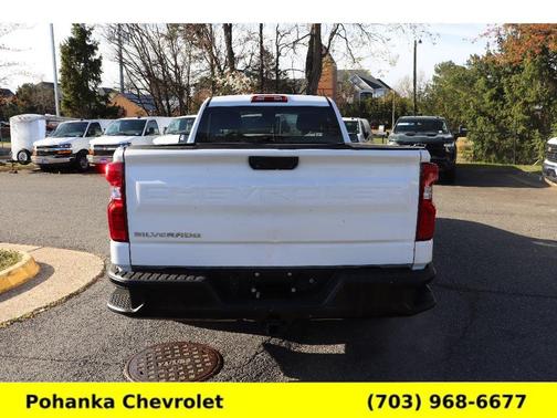 Summit White 2022 Chevrolet Silverado 1500 WT