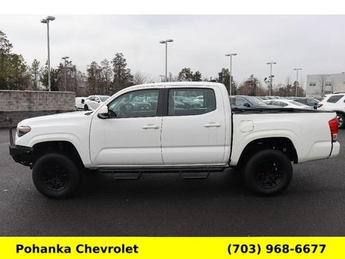 2017 Toyota Tacoma SR