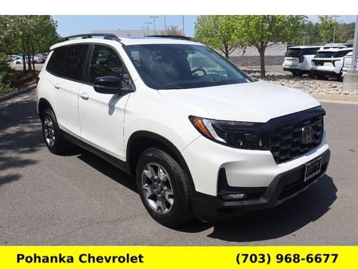 Platinum White Pearl 2022 Honda Passport TrailSport