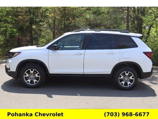 Platinum White Pearl 2022 Honda Passport TrailSport