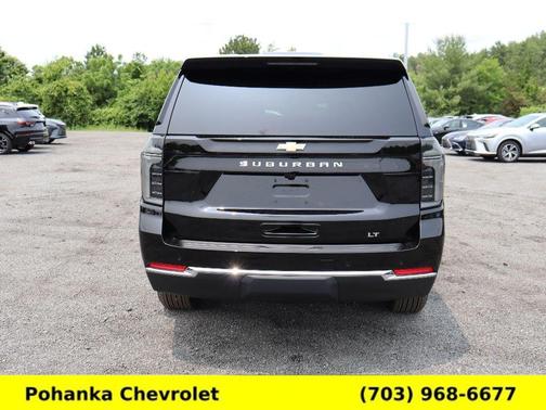 2025 Chevrolet Suburban LT