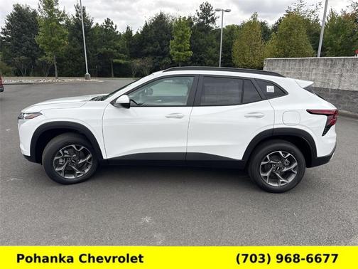 Summit White 2026 Chevrolet Trax LT