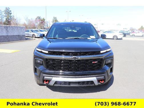 Mosaic Black Metallic 2026 Chevrolet Traverse Z71