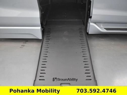 2025 Toyota Sienna XSE 7 Passenger