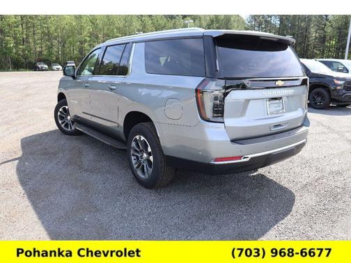 2025 Chevrolet Suburban LT