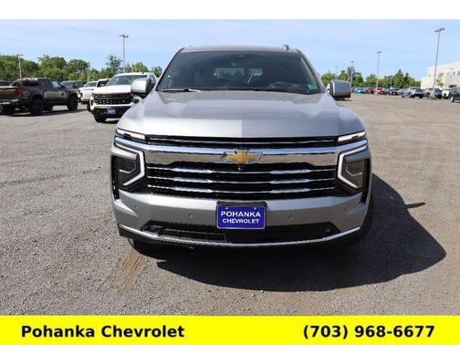 2025 Chevrolet Suburban LT