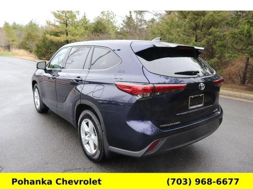 2022 Toyota Highlander LE