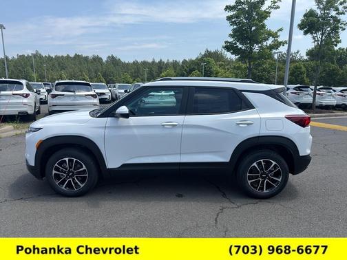 Summit White 2026 Chevrolet Trailblazer LT