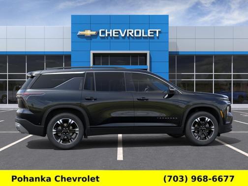 Mosaic Black Metallic 2027 Chevrolet Traverse LT