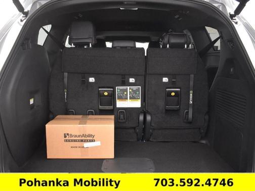 2025 Toyota Sienna XSE 7 Passenger