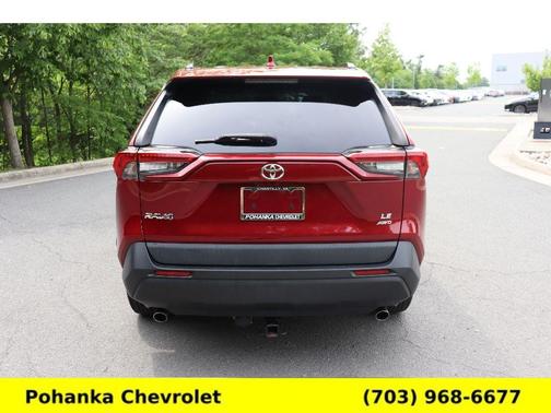 2020 Toyota RAV4 LE