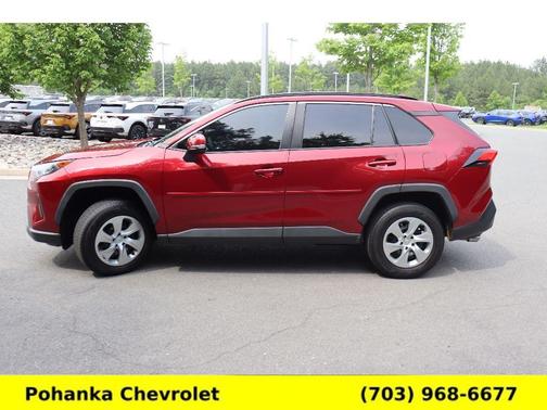 2020 Toyota RAV4 LE