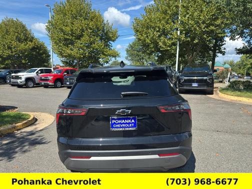 Mosaic Black Metallic 2027 Chevrolet Equinox LT