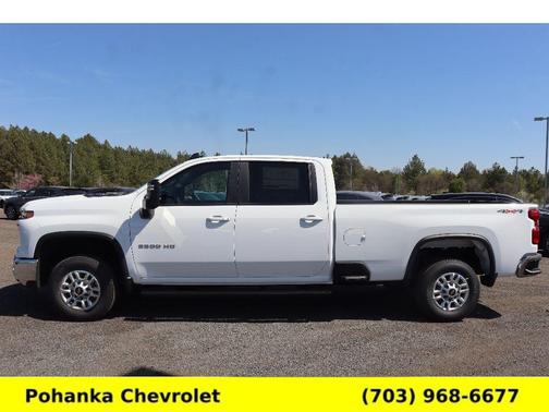 Summit White 2026 Chevrolet Silverado 2500 LT