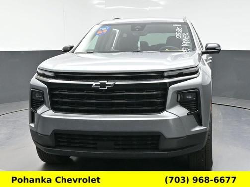 Sterling Gray Metallic 2026 Chevrolet Traverse LT