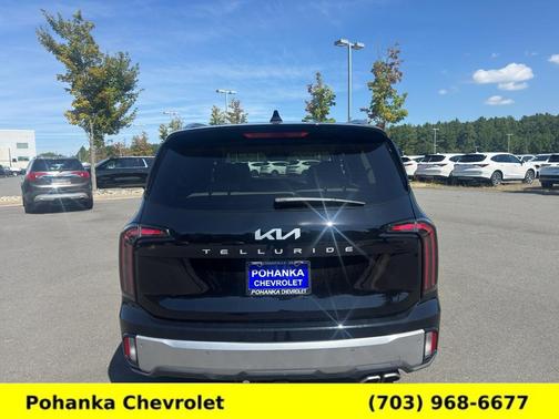 Ebony Black 2024 Kia Telluride SX