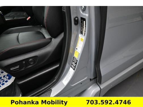 Cement 2026 Toyota Sienna XSE 7 Passenger