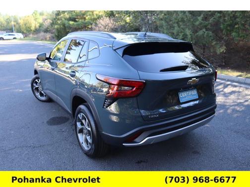 2025 Chevrolet Trax LT