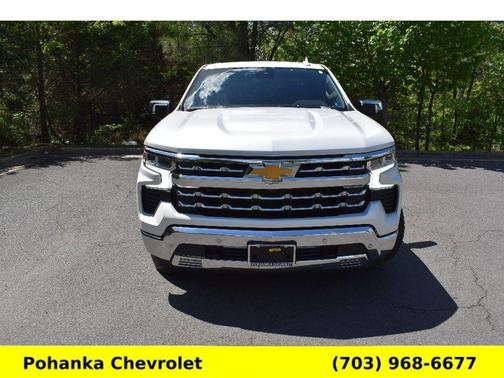 Iridescent Pearl Tricoat 2022 Chevrolet Silverado 1500 LTZ