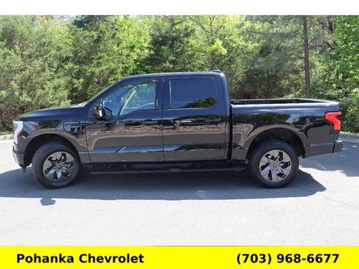 Agate Black Metallic 2023 Ford F-150 Lightning LARIAT